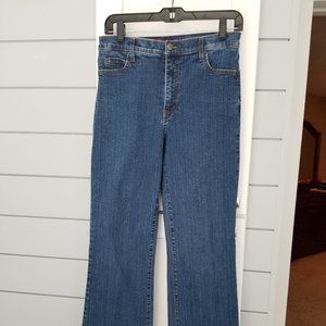 NYDJ Jeans -- Size 6